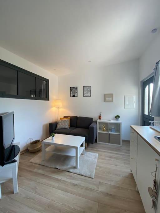 Maisonnette Cosy A 10 Mn De Nantes Hébergement de vacances Rezé